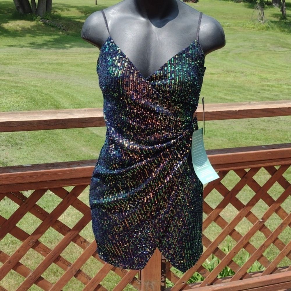 City Triangles Iridescent Sequin Mini Dress Size 1